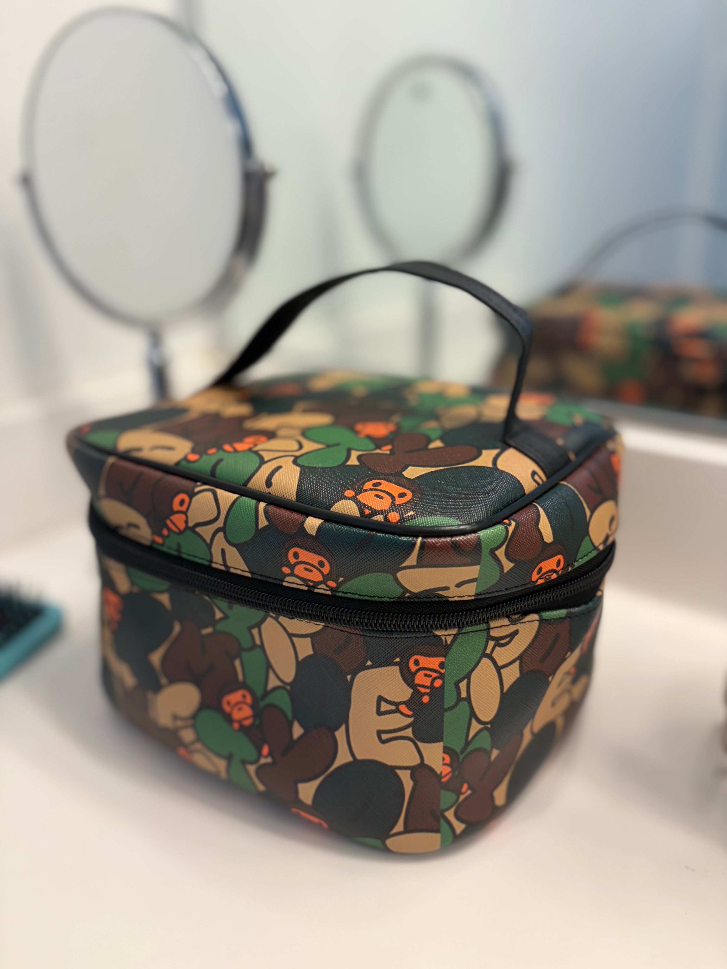 Green print makeup bag